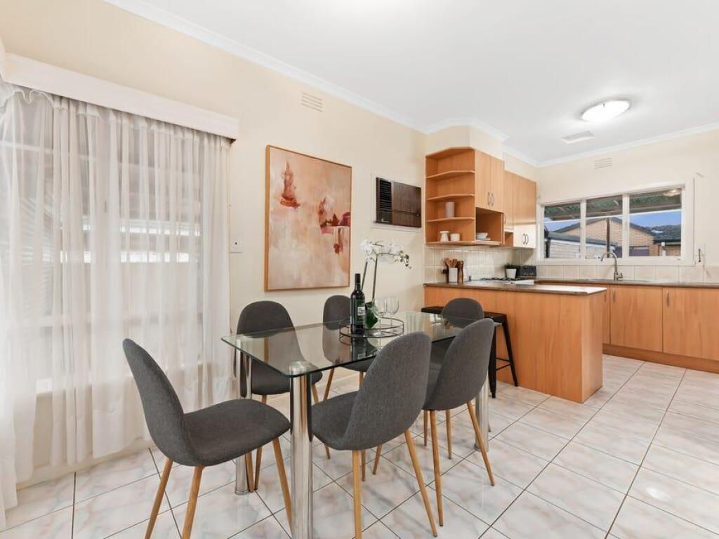 Noble Park - $250