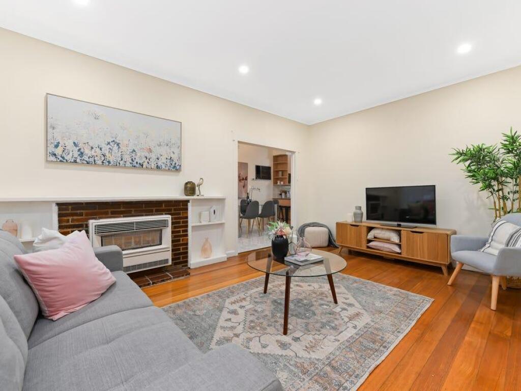 Noble Park - $250