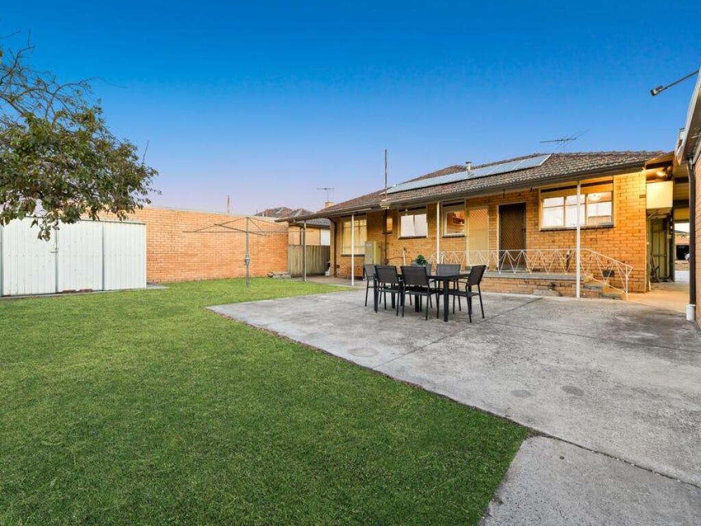 Noble Park - $250